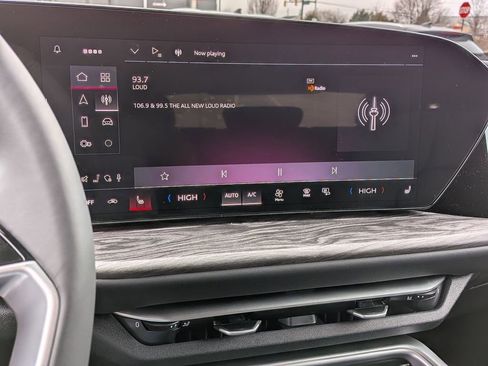 New 2025 Audi Q5 Premium Plus image 9