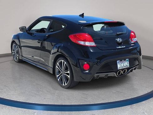 Used 2016 Hyundai Veloster Turbo FWD image 8