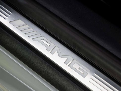 Used 2022 Mercedes-Benz SL 63 AMG 4MATIC image 24