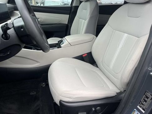 Certified 2025 Hyundai Tucson SEL AWD/4WD image 22