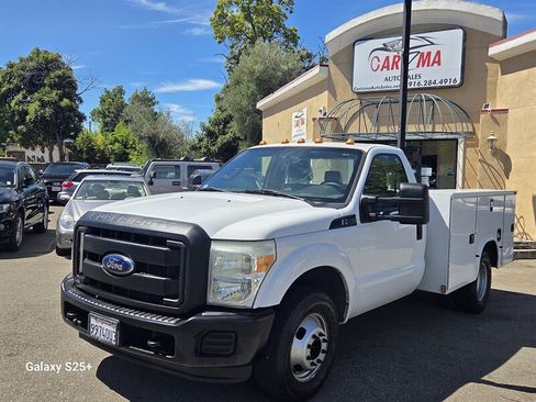 Used 2015 Ford F350 XL w/ Trailer Tow Package RWD image 1