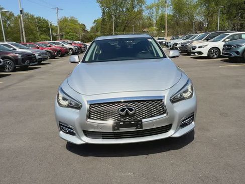 Used 2016 INFINITI Q50 Premium w/ Driver Assistance Package AWD/4WD image 3