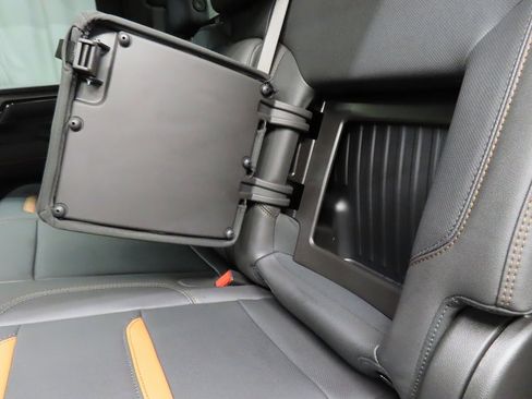 Used 2025 GMC Sierra 2500 AT4 w/ AT4 Premium Plus Package image 76