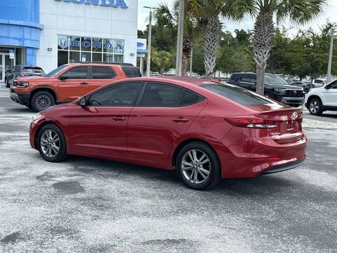 Used 2017 Hyundai Elantra SE FWD image 10