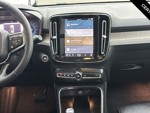Certified 2023 Volvo XC40 B5 Plus w/ Driver Assist Package image 6