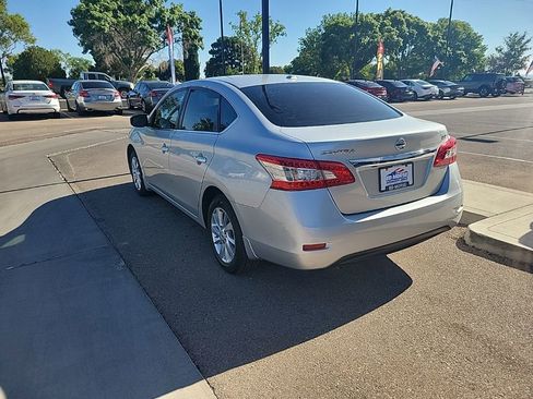 Used 2015 Nissan Sentra SV FWD image 5