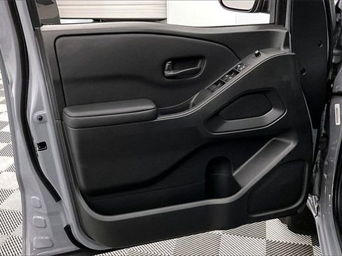 New 2026 Nissan Frontier SV w/ Tow Package image 31