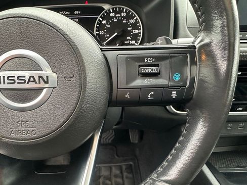 Used 2021 Nissan Rogue SV w/ Premium Package AWD/4WD image 30