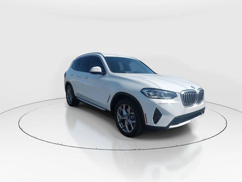 Used 2022 BMW X3 xDrive30i image 2