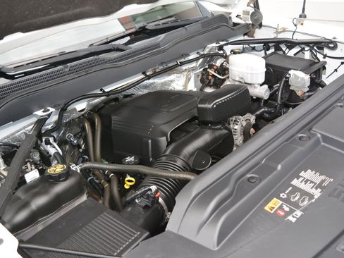 Used 2018 Chevrolet Silverado 3500 W/T image 30