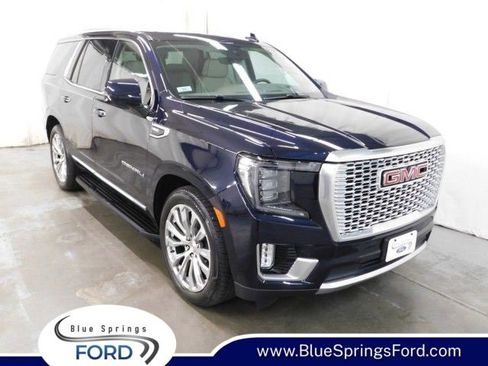 Used 2024 GMC Yukon Denali w/ Advanced Technology Package image 1