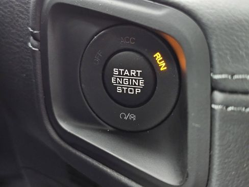 New 2026 Jeep Wrangler Unlimited Rubicon w/ Technology Group image 17