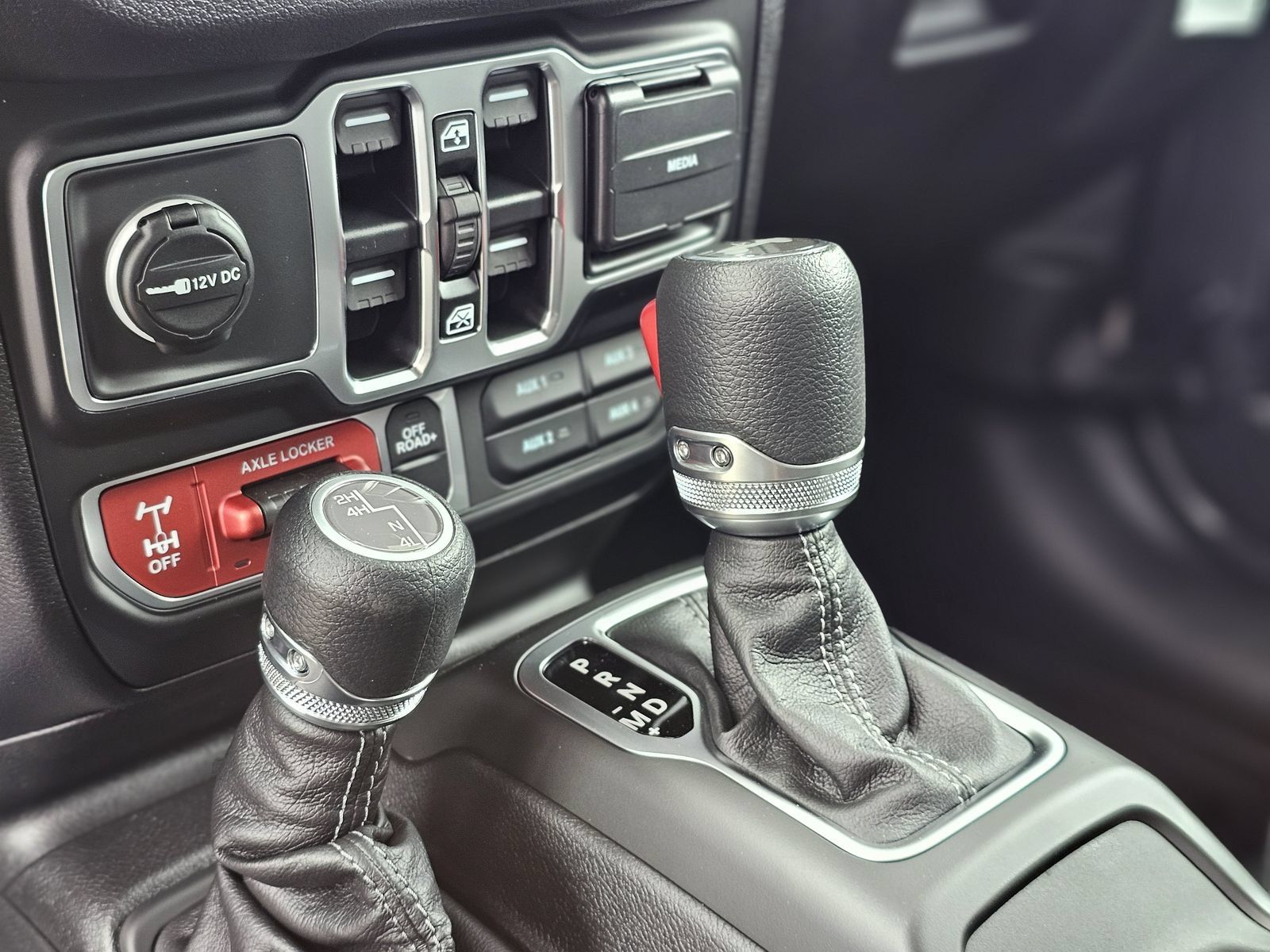 New 2026 Jeep Wrangler Unlimited Sport AWD/4WD image 15