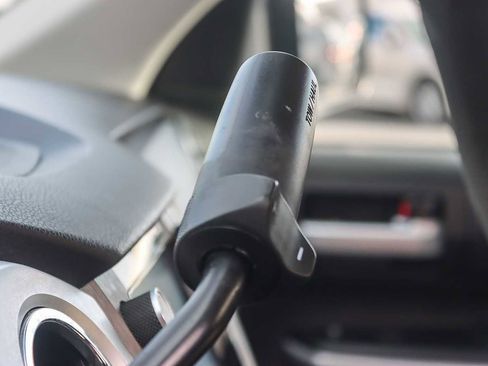 Used 2021 Toyota Tundra SR5 image 18