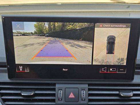 Certified 2025 Audi Q5 2.0T Premium Plus image 23