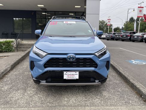 Certified 2024 Toyota RAV4 SE w/ Convenience Package AWD/4WD image 2