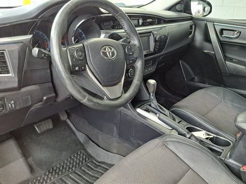 Used 2015 Toyota Corolla S image 8