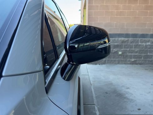 Used 2022 Kia Sorento SX image 12