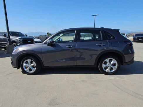 Used 2023 Honda HR-V LX image 5