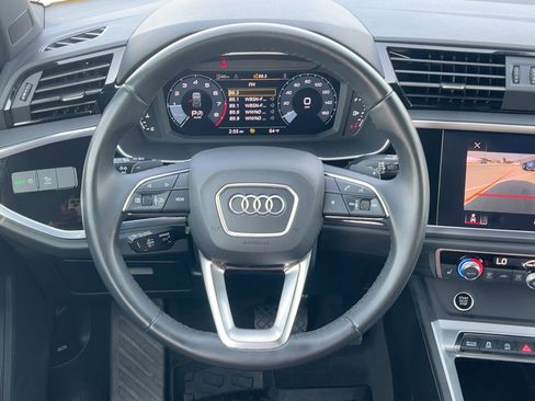 Certified 2022 Audi Q3 2.0T Premium Plus w/ Premium Plus Package image 16