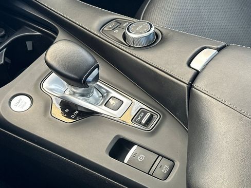 Used 2022 INFINITI QX50 Luxe image 21