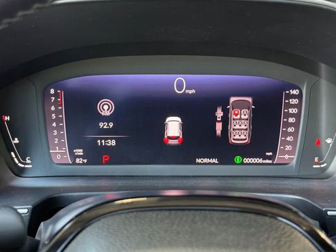 New 2026 Honda Pilot Touring image 28