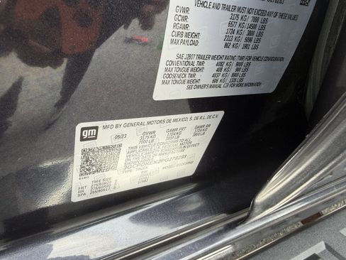 Used 2023 Chevrolet Silverado 1500 LT AWD/4WD image 30