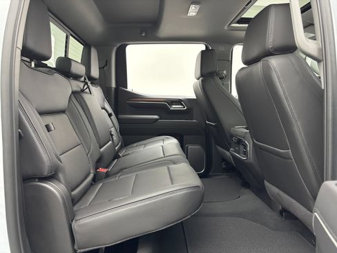 New 2026 GMC Sierra 1500 Denali w/ Technology Package AWD/4WD image 38