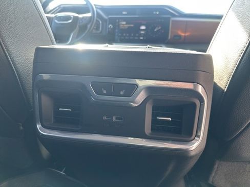 Used 2022 GMC Sierra 1500 Denali image 10