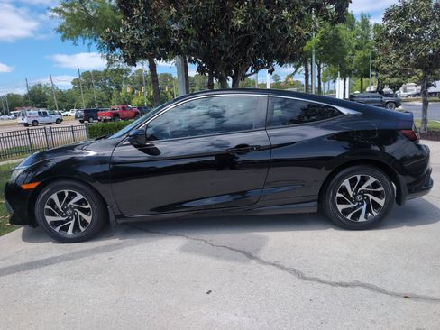 Used 2017 Honda Civic LX-P image 7