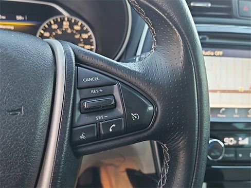 Used 2017 Nissan Maxima 3.5 SV image 22