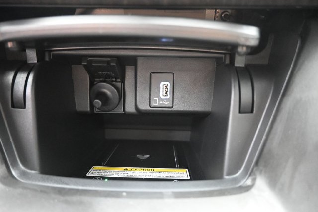 Used 2018 Honda Accord Touring image 14