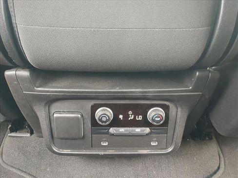 Used 2023 Chevrolet Tahoe LS AWD/4WD image 17
