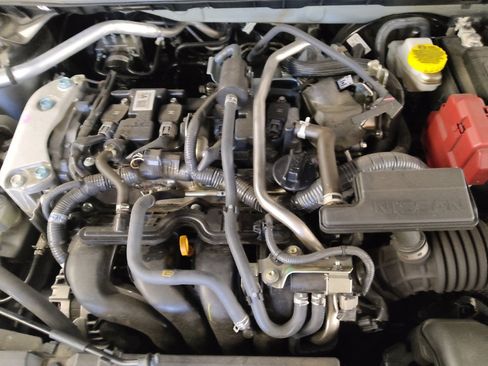 Used 2025 Nissan Sentra SV FWD image 30