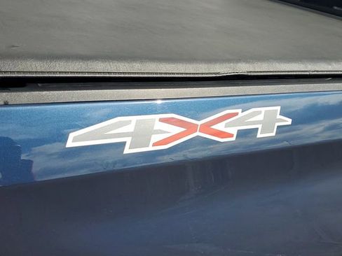 Certified 2022 Chevrolet Silverado 1500 Custom AWD/4WD image 7