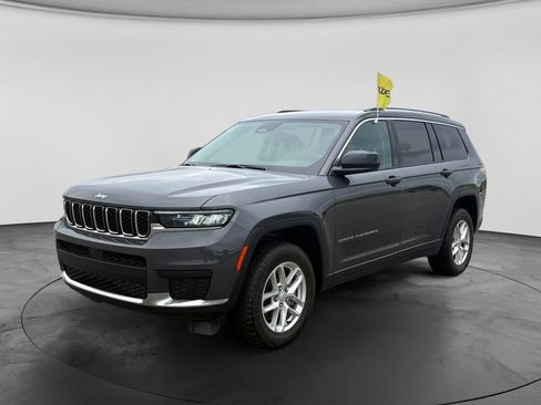 Used 2023 Jeep Grand Cherokee L Laredo AWD/4WD image 4