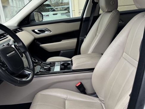 Used 2018 Land Rover Range Rover Velar S image 10