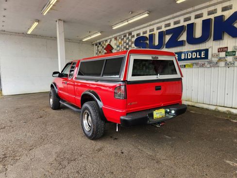 Used 2003 Chevrolet S10 Pickup LS w/ LS Preferred Equipment Group AWD/4WD image 5