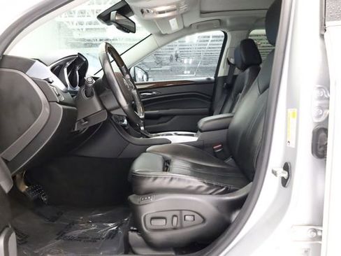 Used 2012 Cadillac SRX Luxury FWD image 10