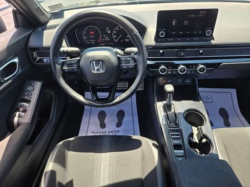 Used 2023 Honda Civic Sport image 18