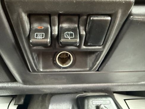 Used 2002 Jeep Wrangler X image 21