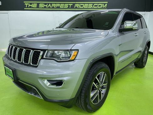 Used 2021 Jeep Grand Cherokee Limited w/ Luxury Group II image 5
