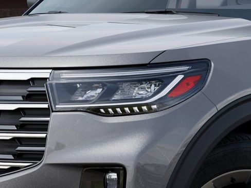 New 2027 Ford Explorer Active AWD/4WD image 18