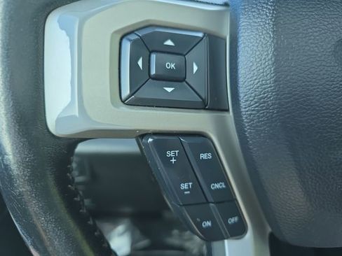 Used 2019 Ford F150 Lariat AWD/4WD image 29