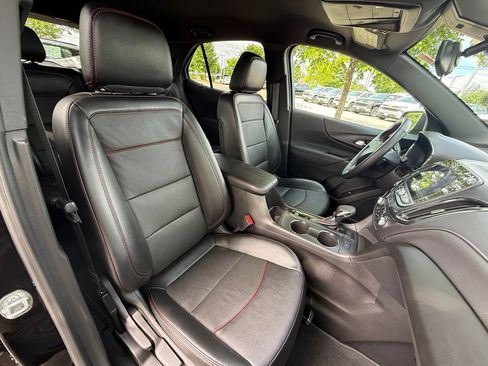Used 2023 Chevrolet Equinox RS w/ RS Leather Package AWD/4WD image 25
