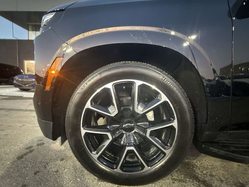 Used 2025 Chevrolet Tahoe RST w/ RST Capability Package image 10