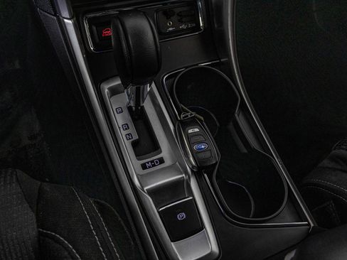 Used 2021 Subaru Ascent Premium w/ Convenience Package image 28