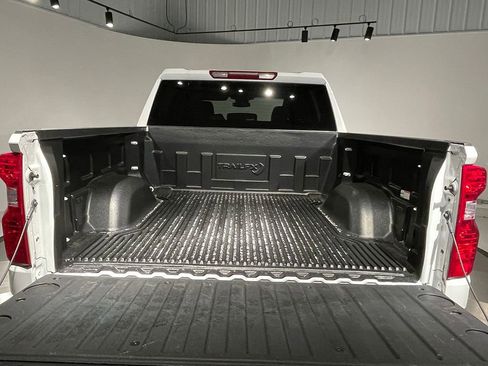 Used 2026 Chevrolet Silverado 1500 LT image 5