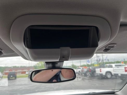 Used 2022 GMC Terrain SLE image 52