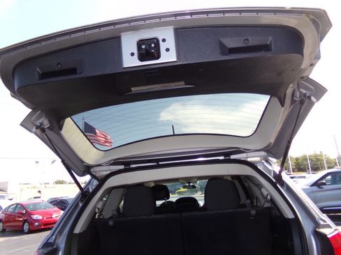 Used 2017 Dodge Journey SE w/ Flexible Seating Group image 22